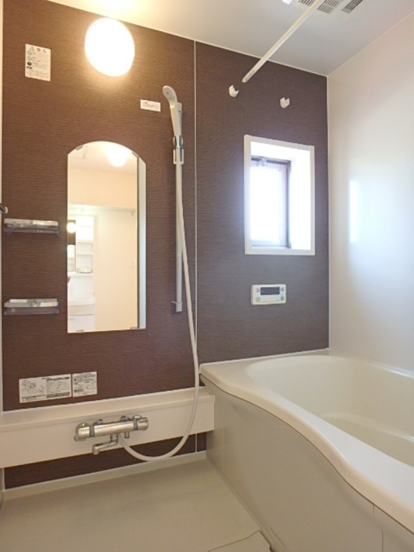 バス・シャワールーム　図面と現状に相違がある場合には現状を優先