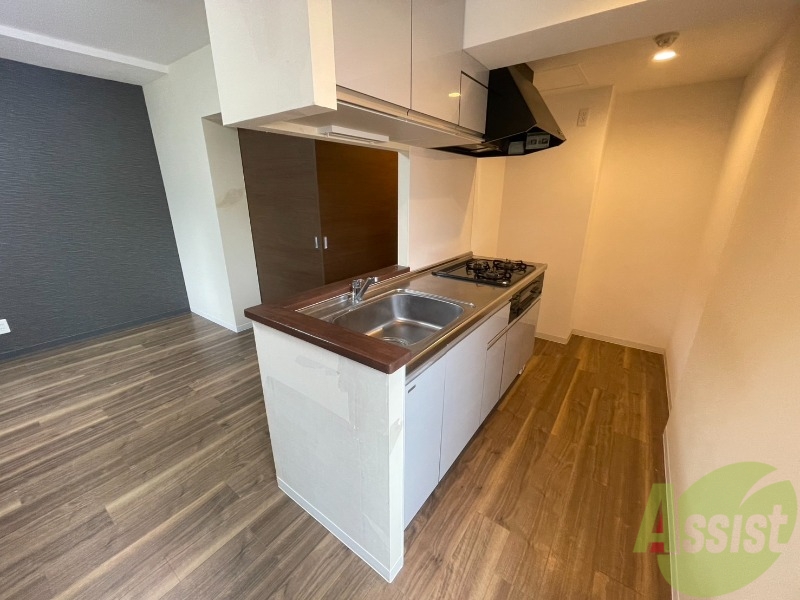 キッチン　リビングが見渡せる対面キッチンになってます。