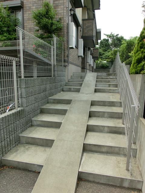 エントランス　エントランス