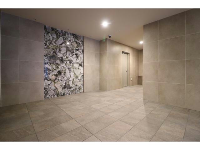 エントランス　エントランス部分