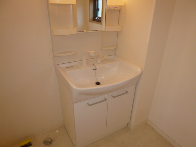 洗面設備　洗髪洗面化粧台