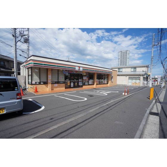 コンビニ　セブンイレブン長津田駅西口店（コンビニ）まで225m