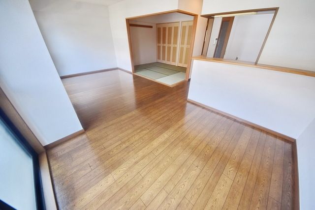 その他部屋・スペース　★12.3帖のリビングです★