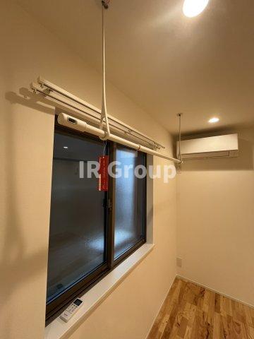 バルコニー　同物件・別号室の参考画像です