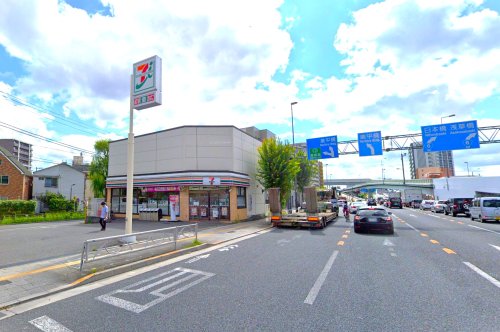 コンビニ　セブンイレブン 葛飾水戸街道四つ木店（コンビニ）まで525m