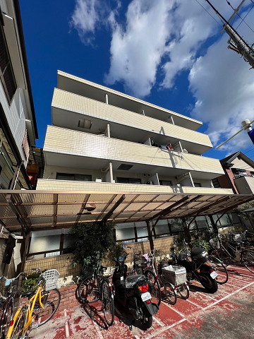 建物外観　外はこのようになっています