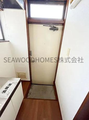 玄関　玄関です。