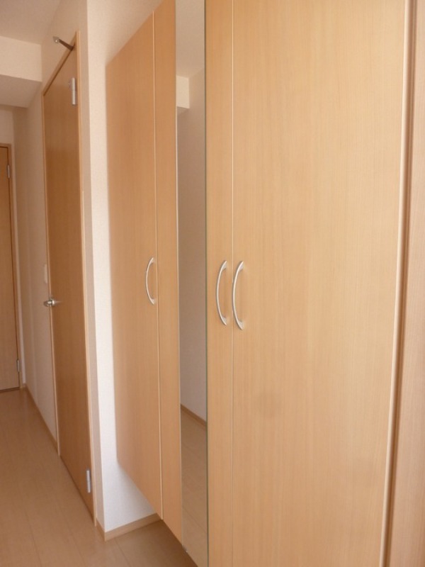 玄関　図面と現状に相違がある場合には現状を優先