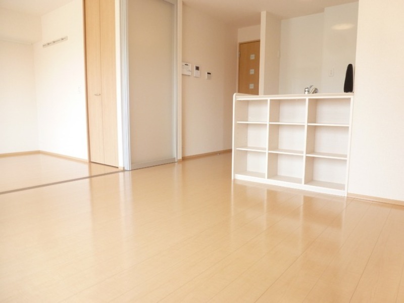 居室・リビング　図面と現状に相違がある場合には現状を優先