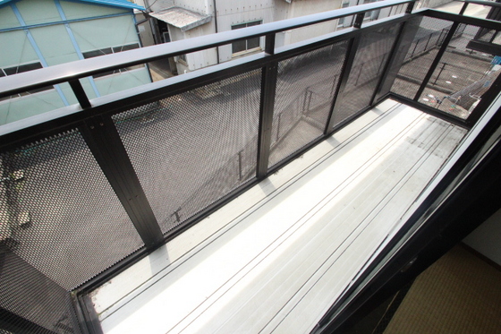 バルコニー　※別号室の写真です。