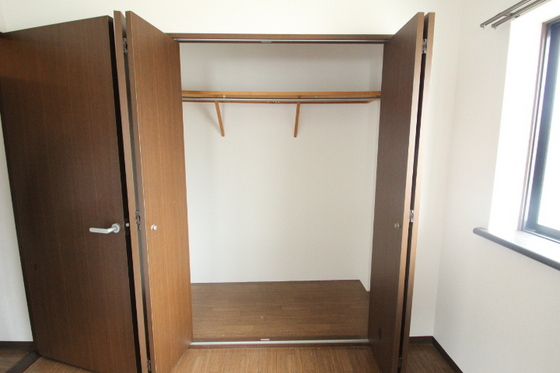 収納　※別号室の写真です。