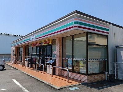 コンビニ　セブンイレブン　富士見ケ丘店（コンビニ）まで1200m