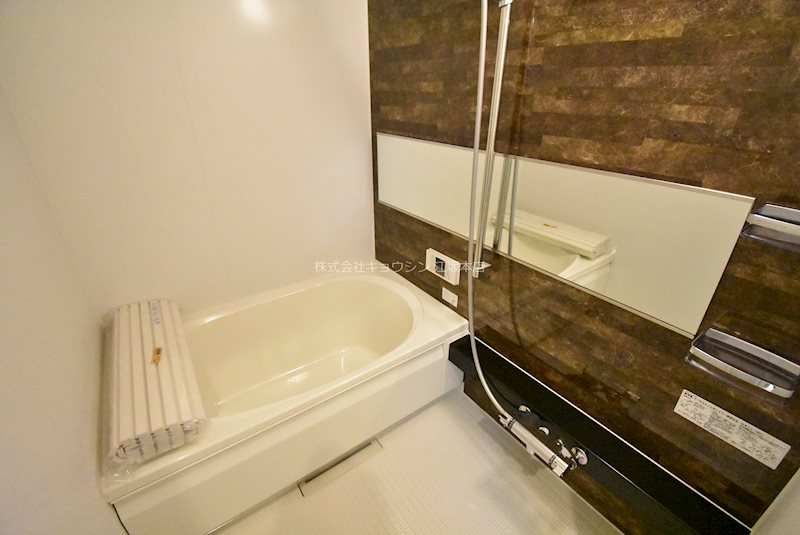 バス・シャワールーム　追い焚き給湯