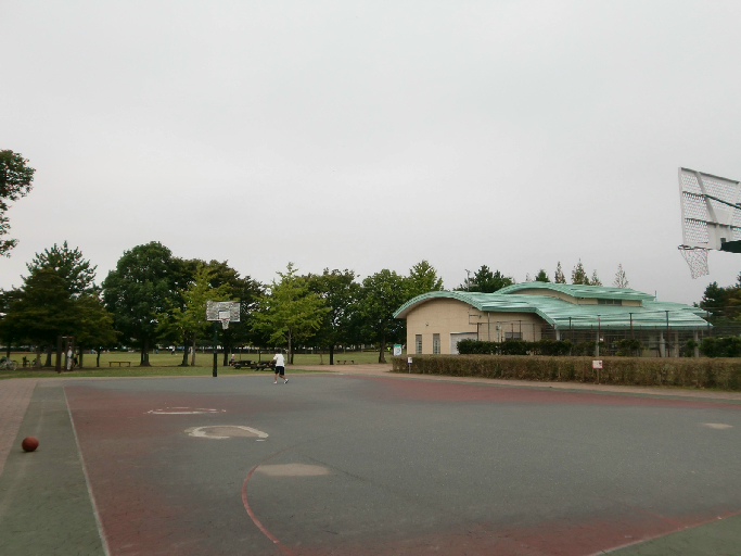 公園　美薗中央公園（公園）まで376m