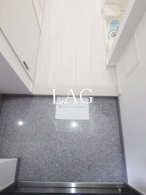 玄関　玄関です。