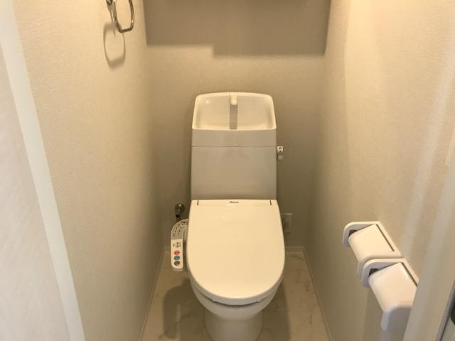 トイレ　シャワー付トイレ