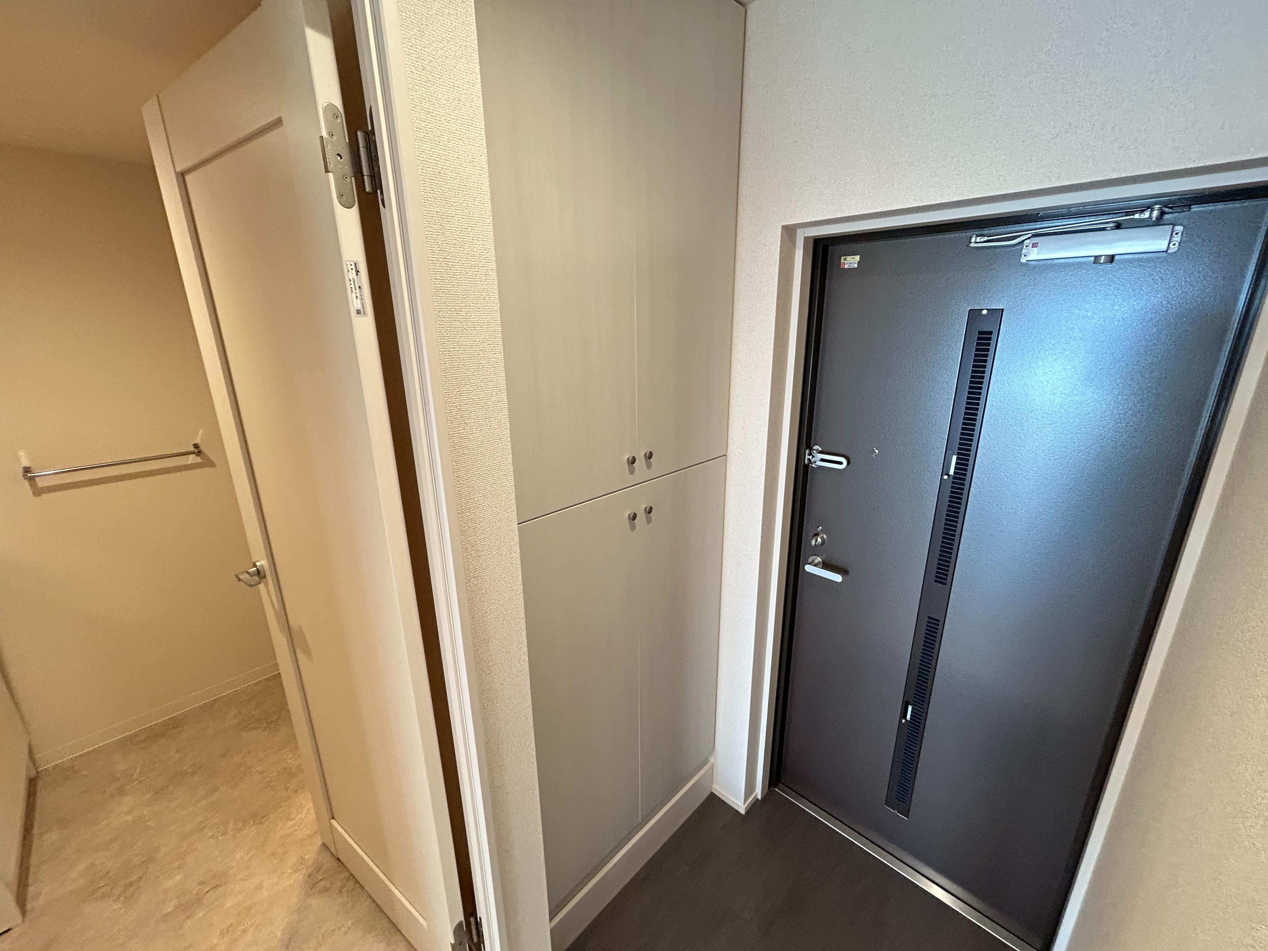 玄関　同建築会社のイメージ写真になります