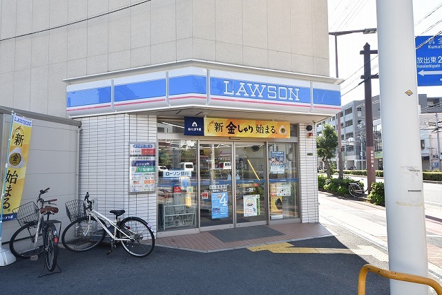 コンビニ　ローソン　蒲生四丁目駅前店（コンビニ）まで533m