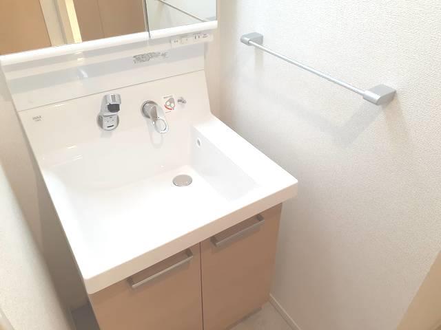 洗面設備　洗髪洗面化粧台