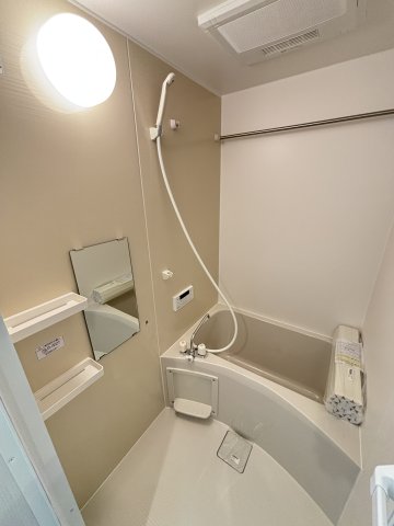 バス・シャワールーム　お風呂で日々の疲れを落としましょう