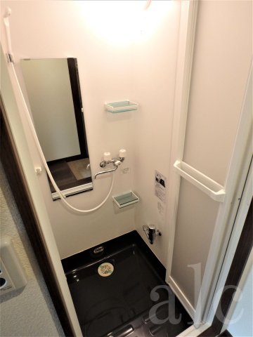 バス・シャワールーム　シャワールーム
