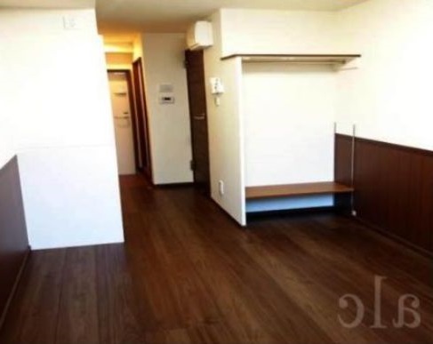 居室・リビング　内装