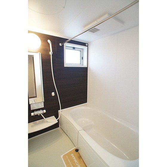 バス・シャワールーム　追い焚き・浴室換気乾燥機付き