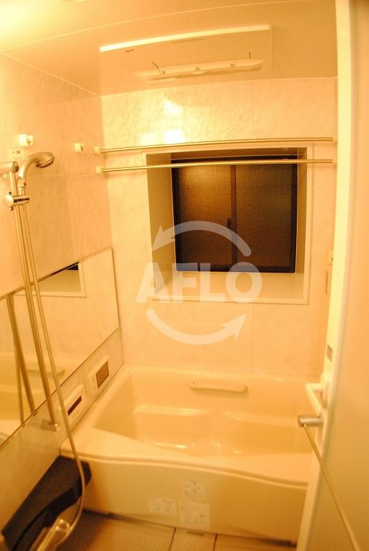 バス・シャワールーム　リーガル新福島　浴室