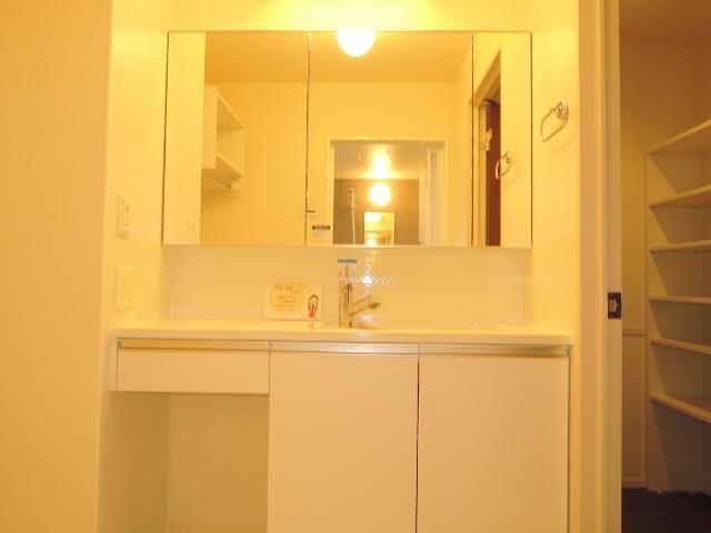 洗面設備　洗面