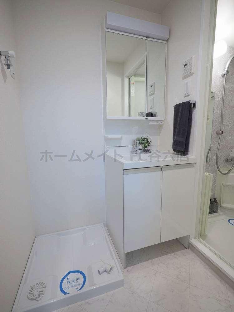 洗面設備　スプランディッド淀屋橋DUE