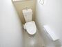 トイレ　トイレもきれいです