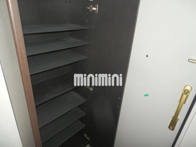 その他設備　靴箱です。