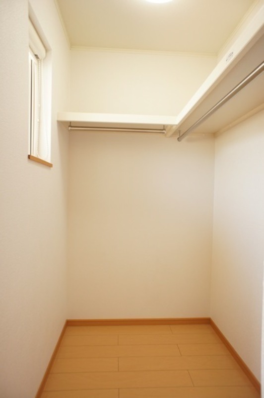 収納　図面と現状に相違がある場合には現状を優先