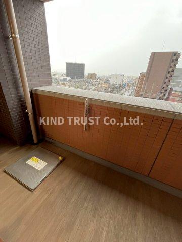 バルコニー　広々としたバルコニーです