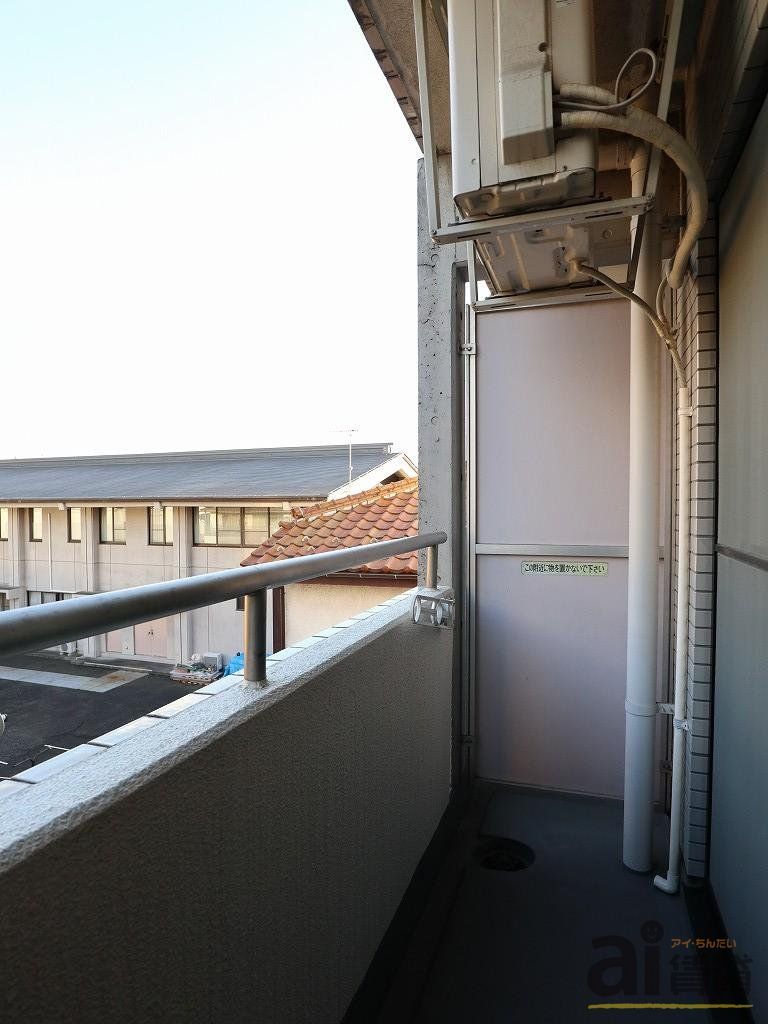 バルコニー　※同仕様写真です