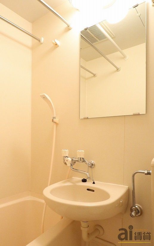 洗面設備　※同仕様写真です