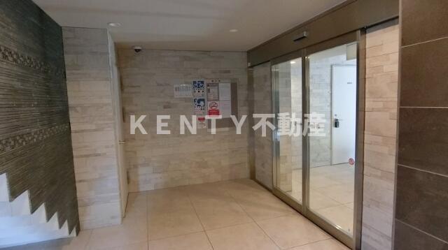 ロビー　落ち着いたロビーです