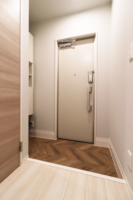 玄関　図面と現状に相違がある場合には現状を優先