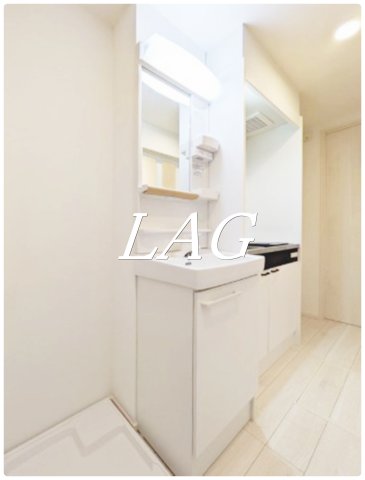 洗面設備　独立洗面台です。