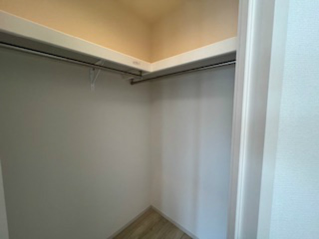 収納　ウォークインクローゼット