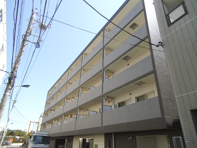 建物外観　外壁タイル貼りでとても綺麗なマンション！