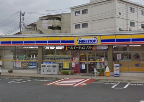 コンビニ　ミニストップ堀切８丁目店（コンビニ）まで1811m