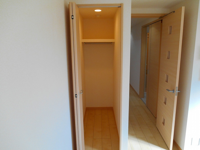 収納　反転写真です