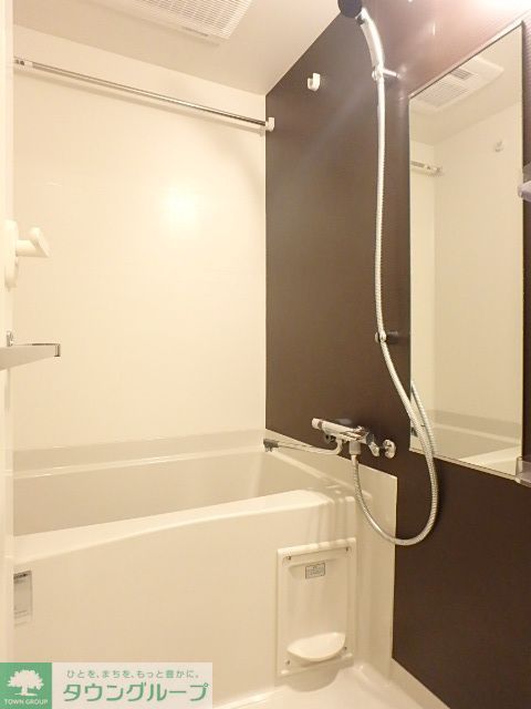 バス・シャワールーム　お風呂で日々の疲れを落としましょう