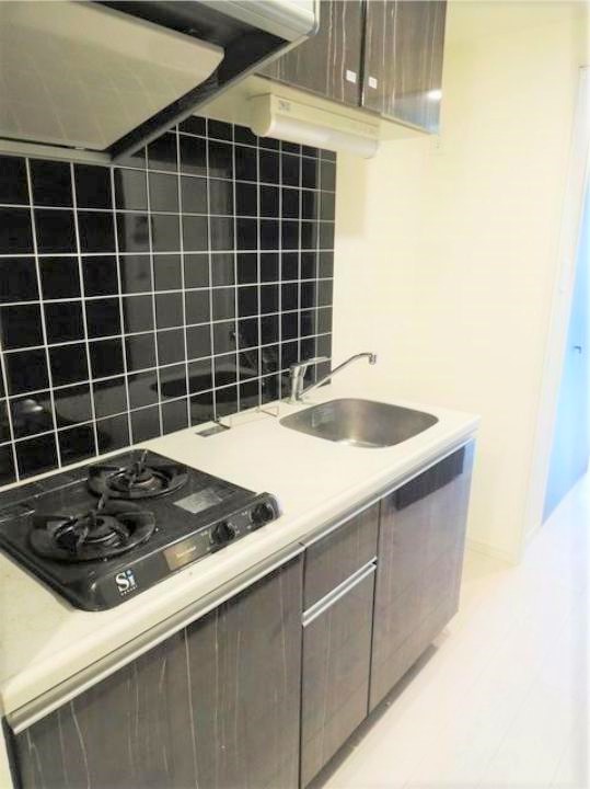 キッチン　反転タイプになります。