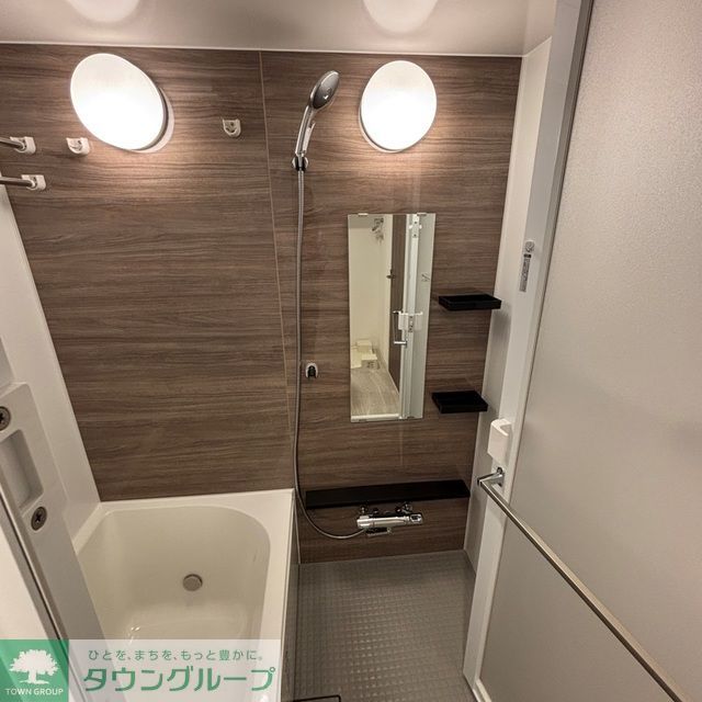 バス・シャワールーム