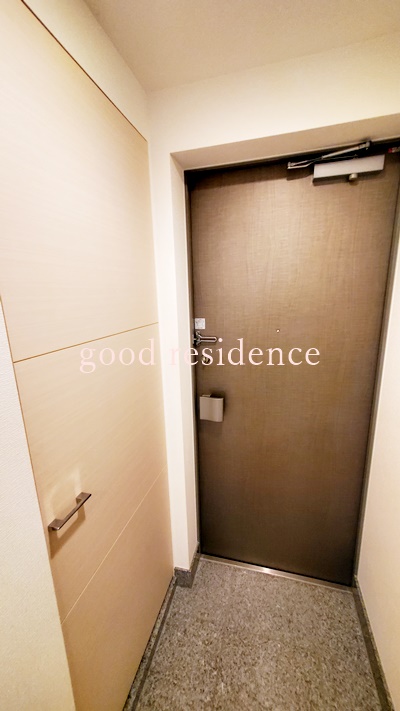 玄関　【女性のお一人暮らしでも安心のセキュリティ♪】