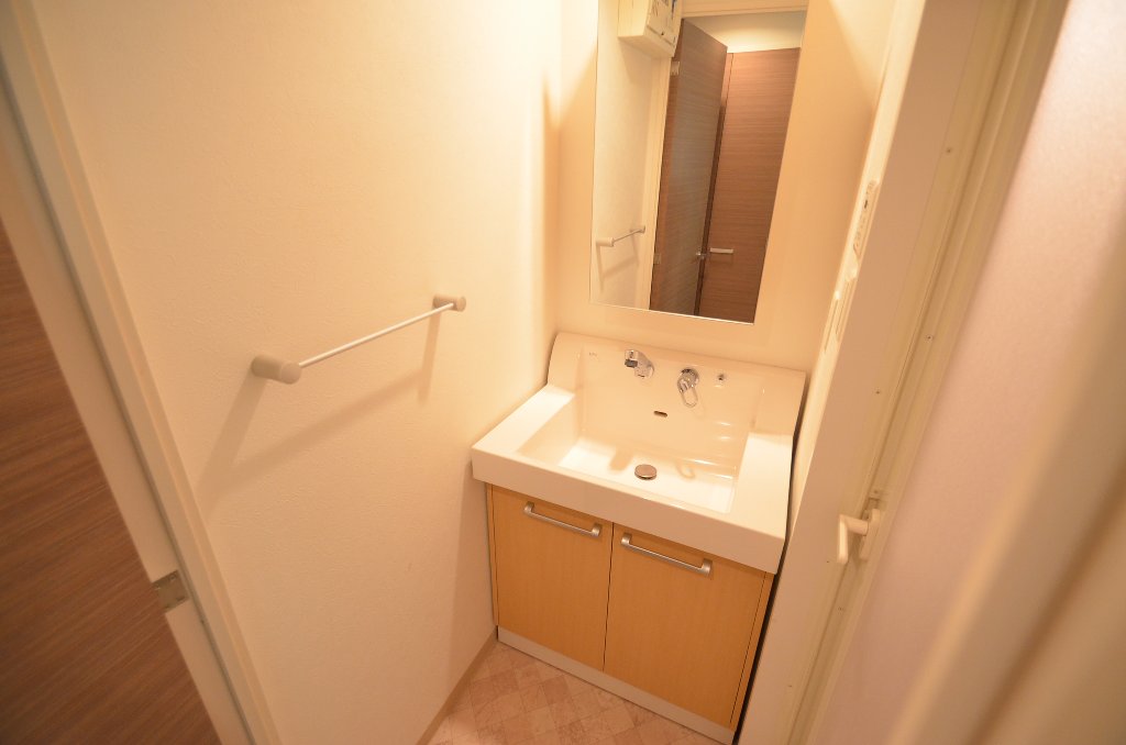 洗面設備　洗髪洗面化粧台