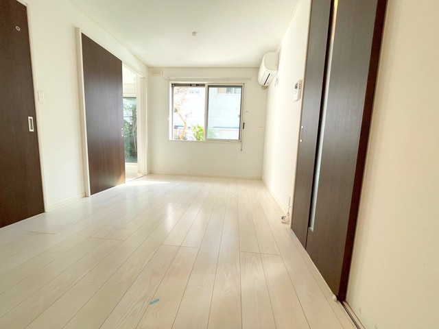 居室・リビング　★カウンターキッチン、１１帖の使いやすいリビング★