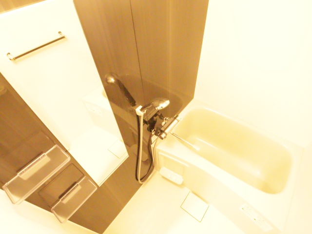 バス・シャワールーム　※別室の参考写真の為、現況優先です。